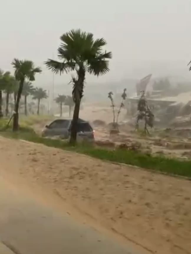 Banjir dan Longsor di Kawasan Elit Sentul Bogor: Alarm Kegagalan Pengelolaan Lingkungan