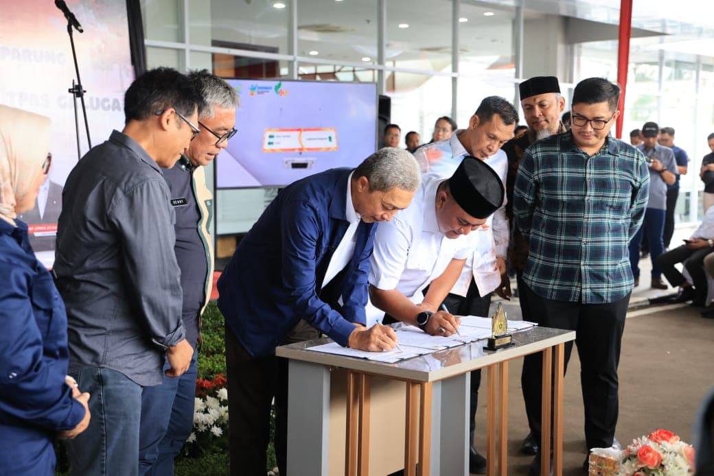 Bupati Bogor, Tandatangani Kerjasama Pengelolaan TPAS Galuga Menuju PSEL