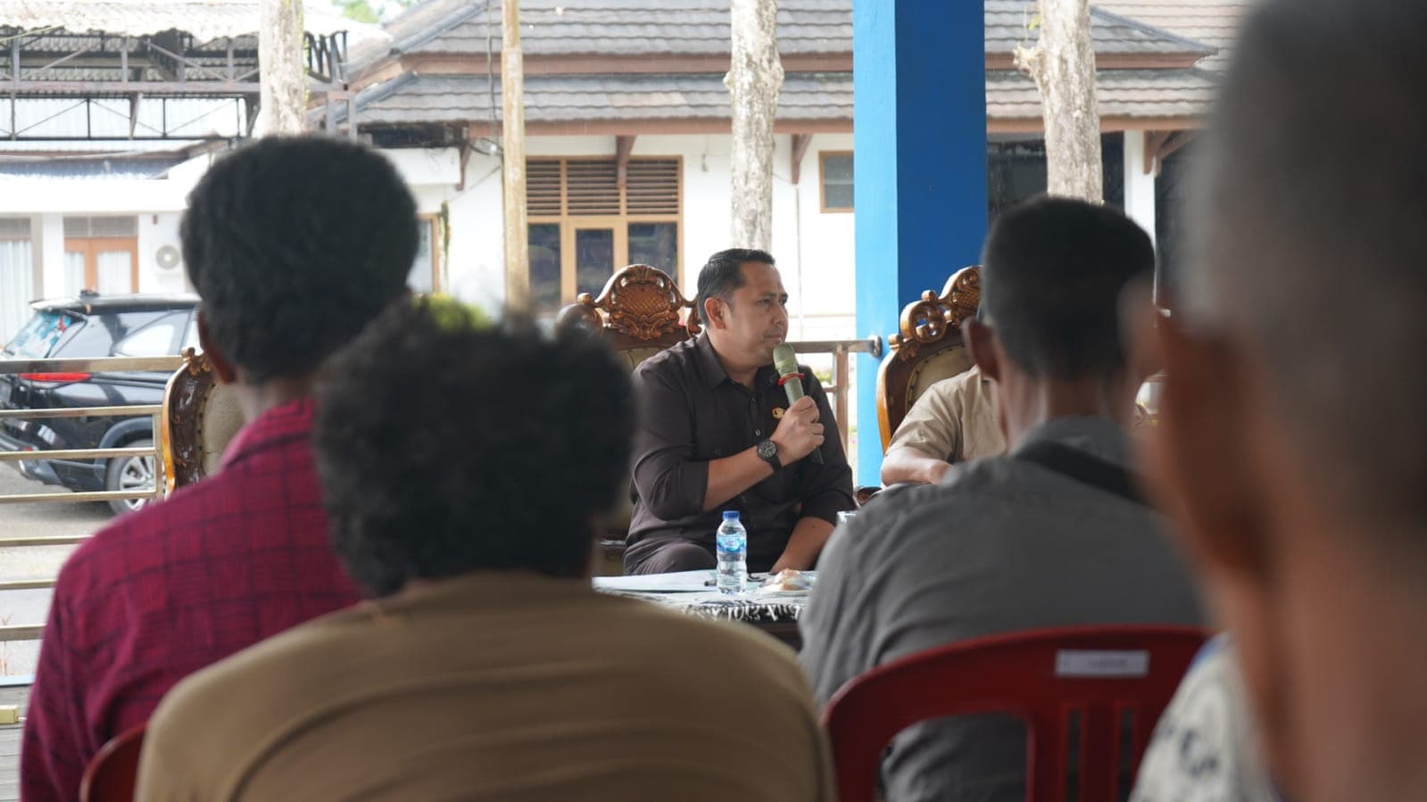 Tumenggung Ngilo Senang Diundang Rajo ke Rumah Dinas